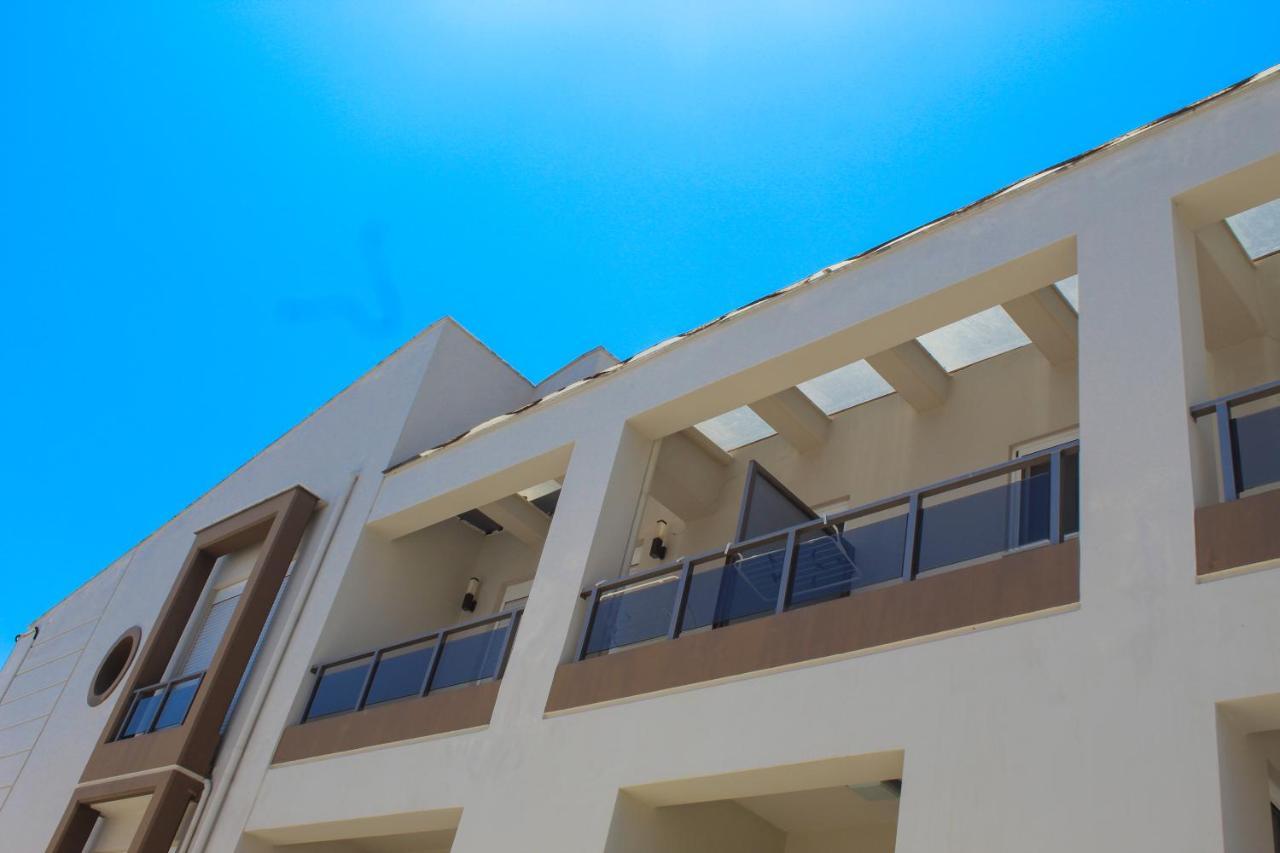 Apanema Apartments Vivári Exterior photo
