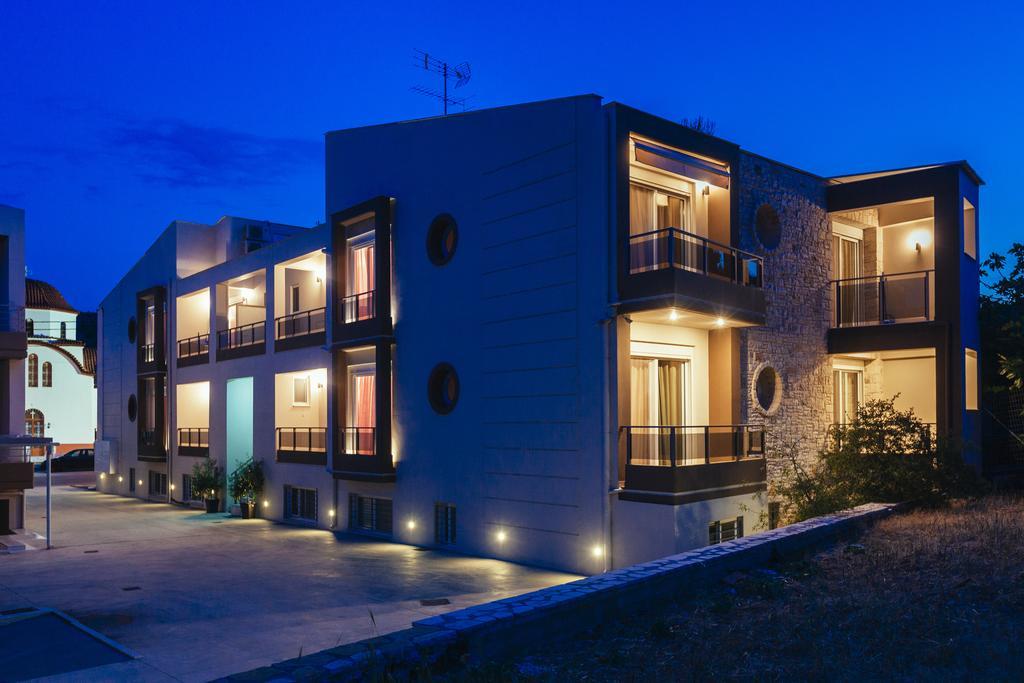 Apanema Apartments Vivári Exterior photo